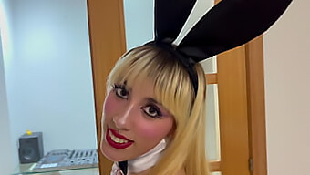 Най-Новото Издание На Pornellia - Горещо Пълнометражно Видео С Участието На Raxxxbit'S Rabbit